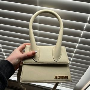 Off-White Le Papier 'Le Chiquito Moyen' Top Handle Bag